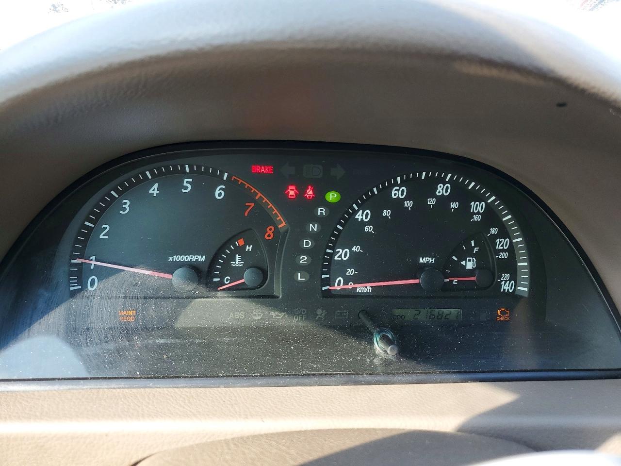2004 Toyota Camry Le Бордовый vin: 4T1BE32K04U331438