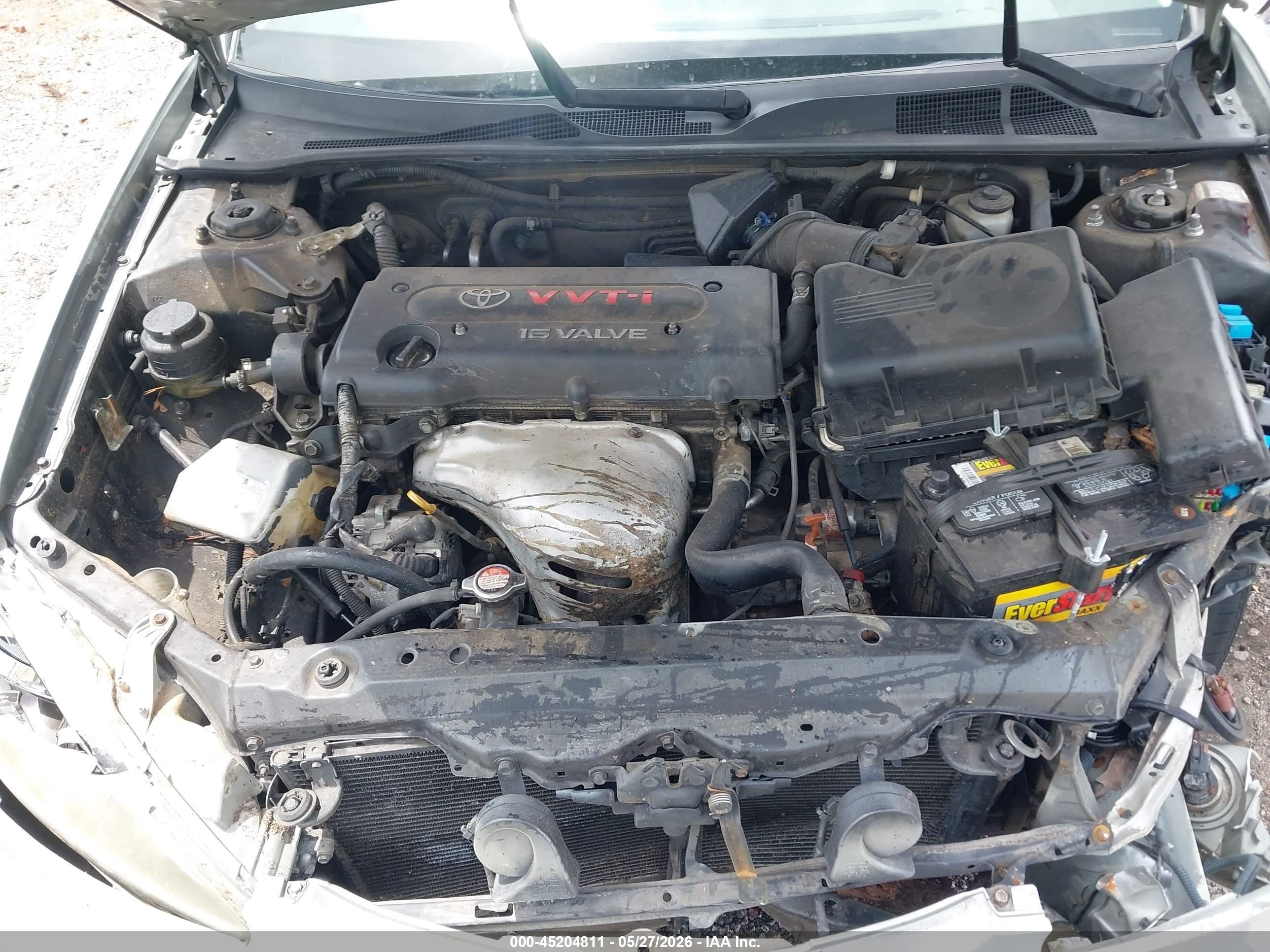 2004 Toyota Camry Le Silver vin: 4T1BE32K04U380204