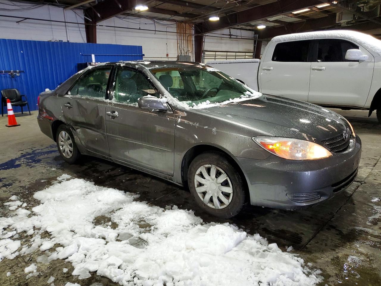 2004 Toyota Camry Le Gray vin: 4T1BE32K04U796544