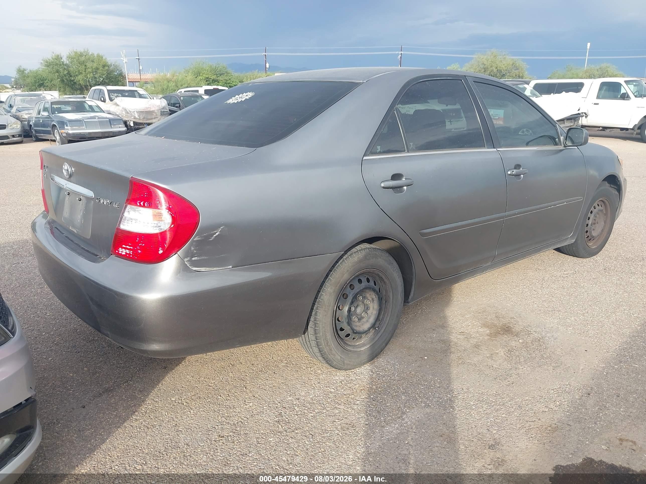2004 Toyota Camry Le Gray vin: 4T1BE32K04U869623