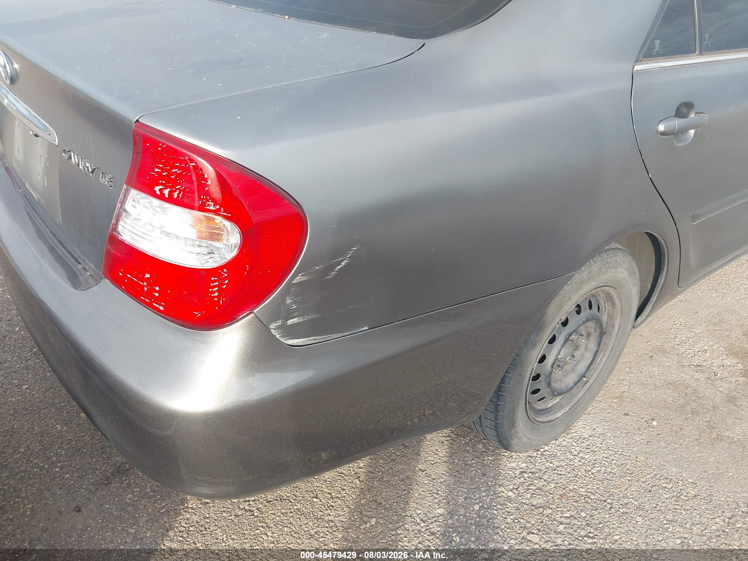 2004 Toyota Camry Le Gray vin: 4T1BE32K04U869623