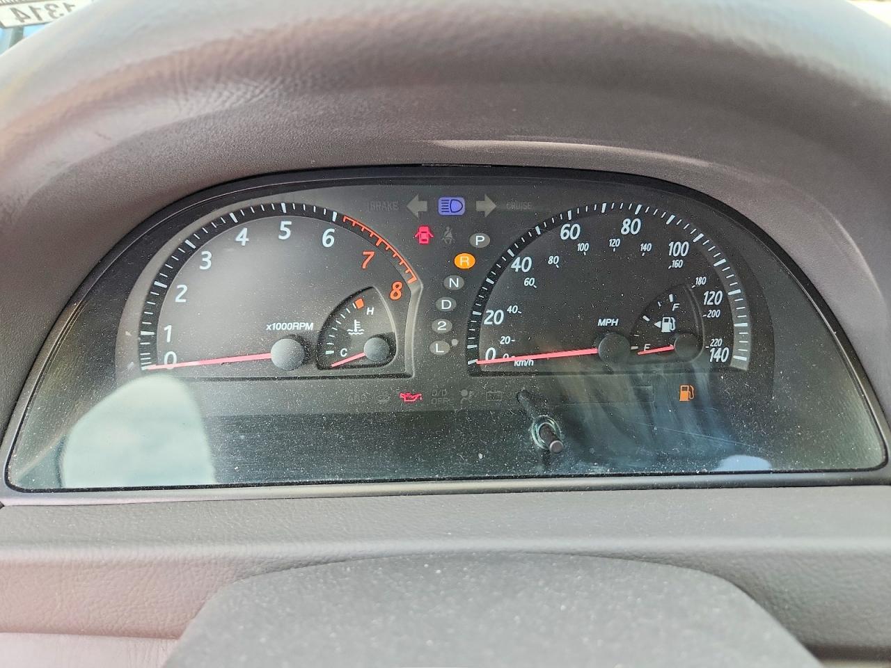 2004 Toyota Camry Le Silver vin: 4T1BE32K04U888947