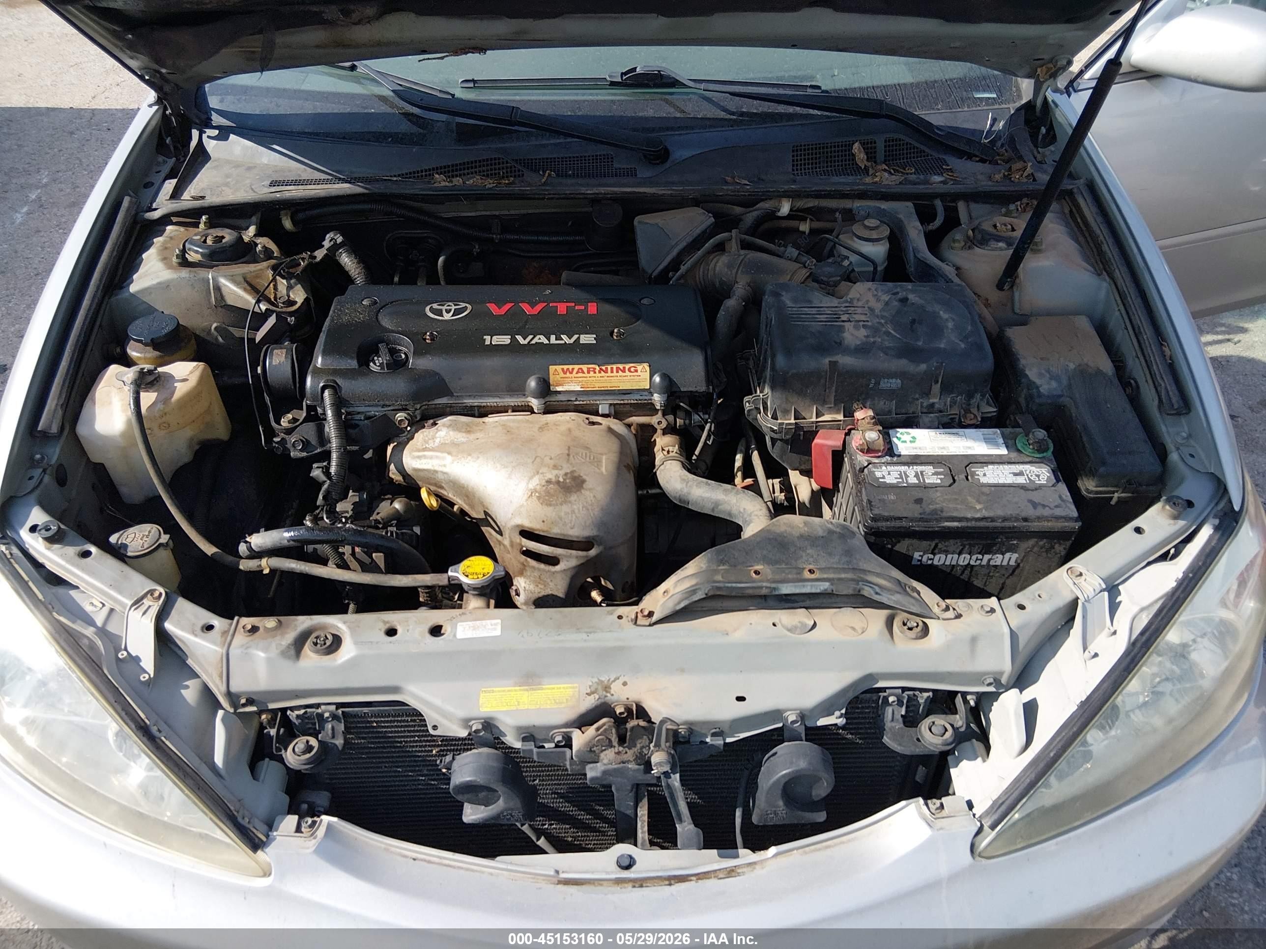 2004 Toyota Camry Le Silver vin: 4T1BE32K04U912034