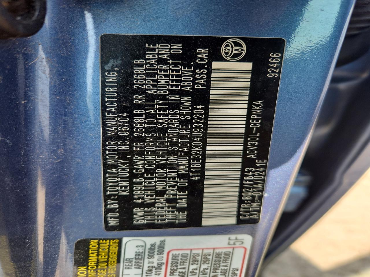 2004 Toyota Camry Le Blue vin: 4T1BE32K04U932204