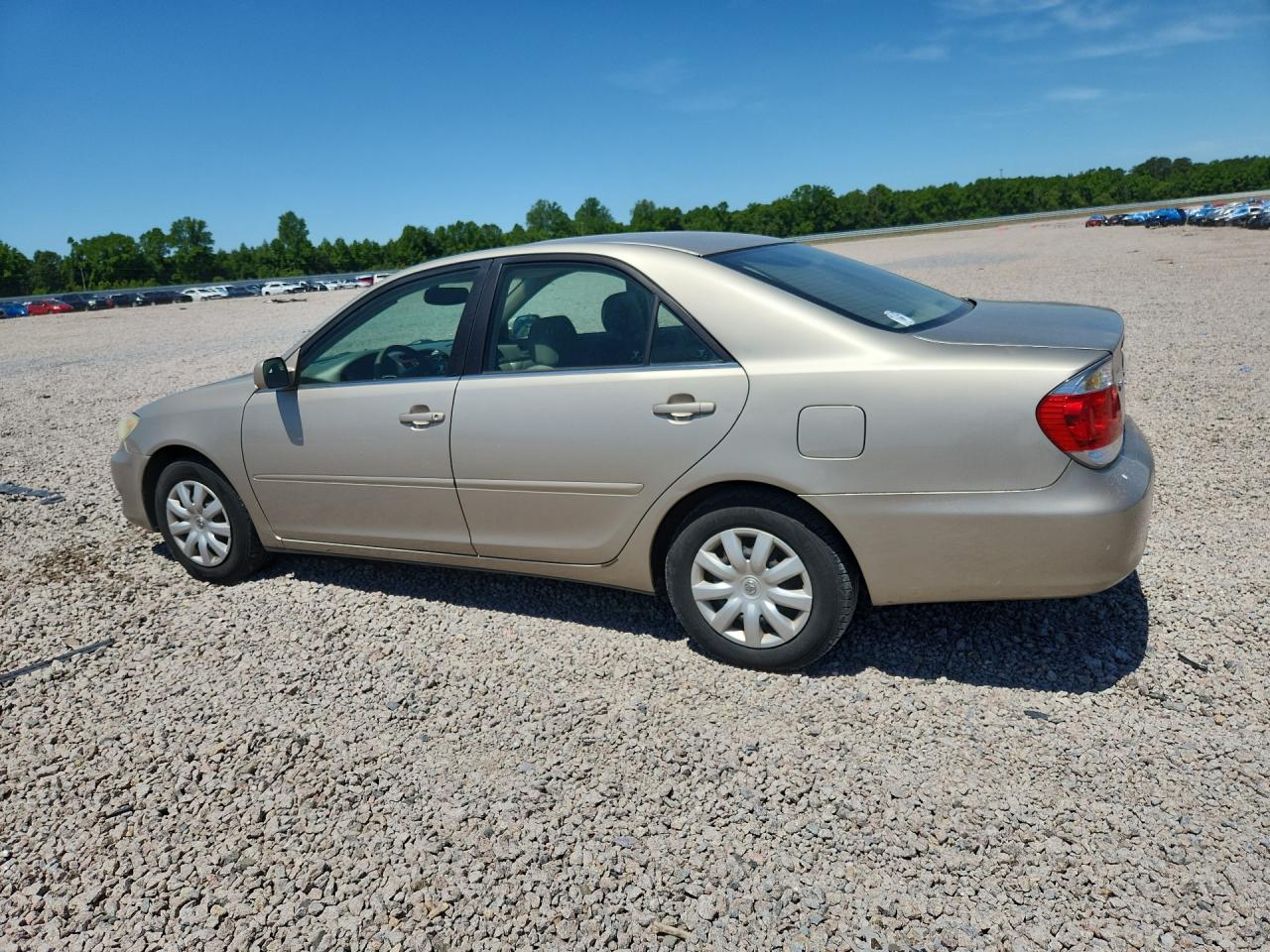 2005 Toyota Camry Le Желто-коричневый vin: 4T1BE32K05U005690