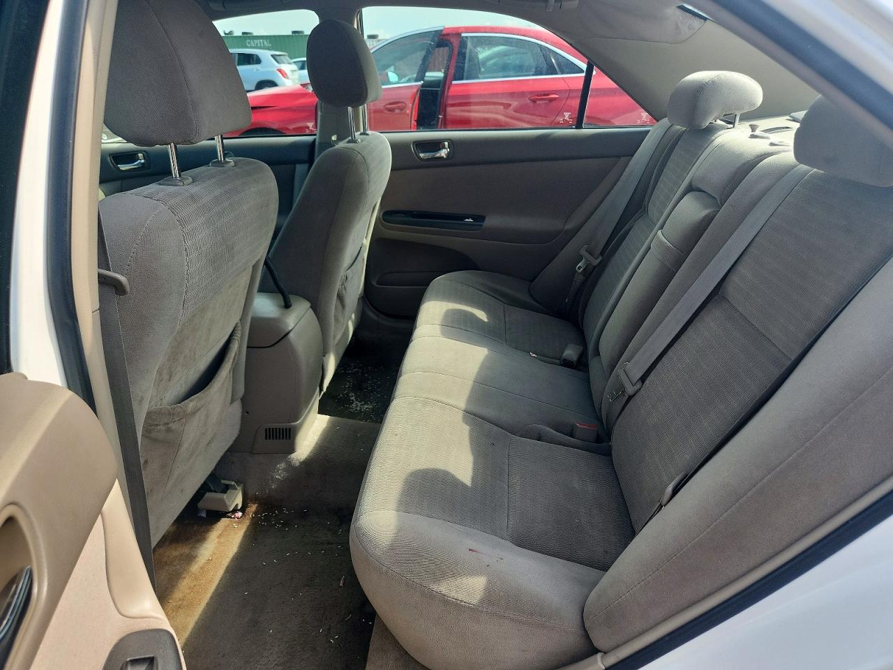 2005 Toyota Camry Le White vin: 4T1BE32K05U005818
