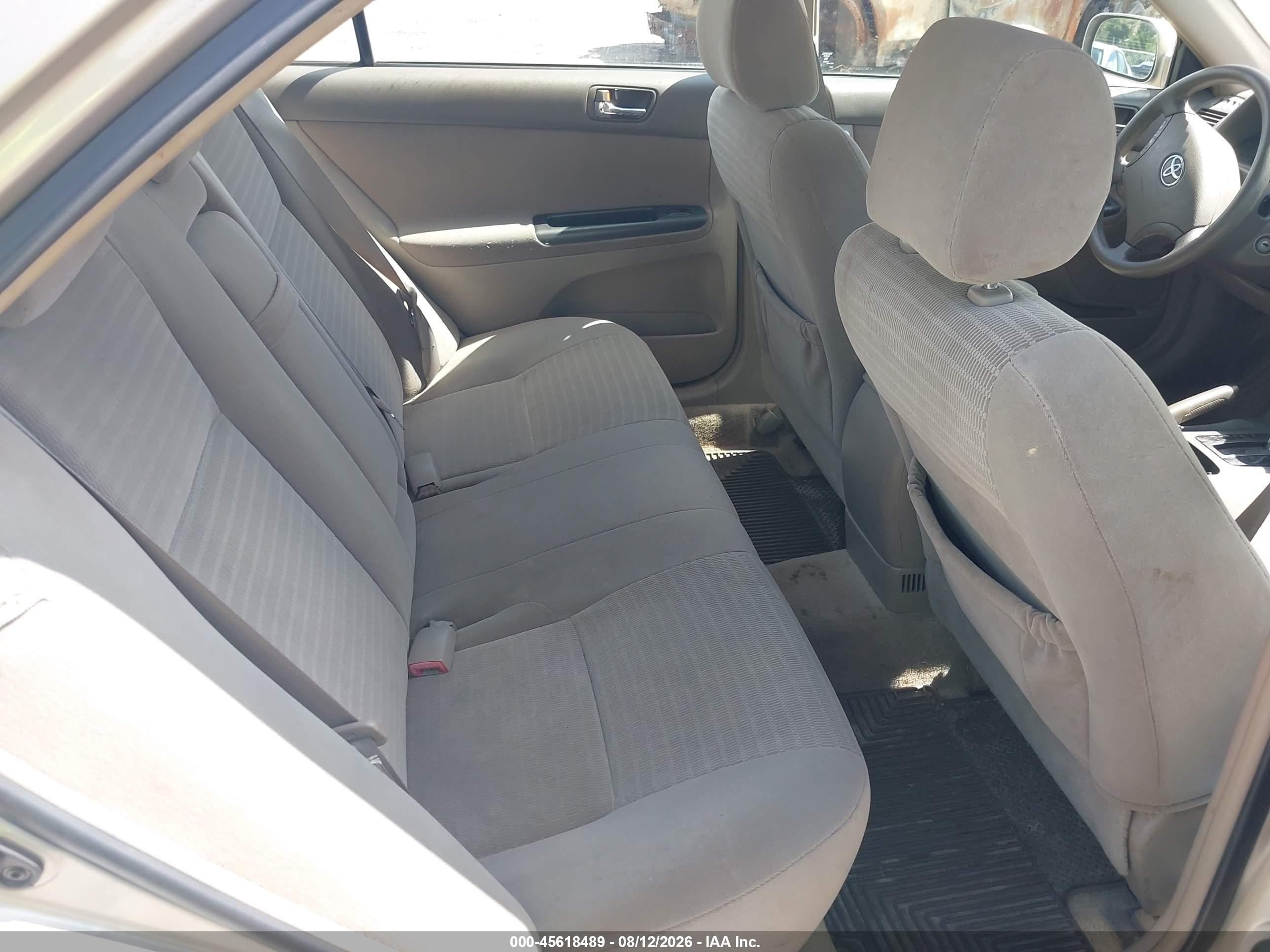 2005 Toyota Camry Le Beige vin: 4T1BE32K05U015684