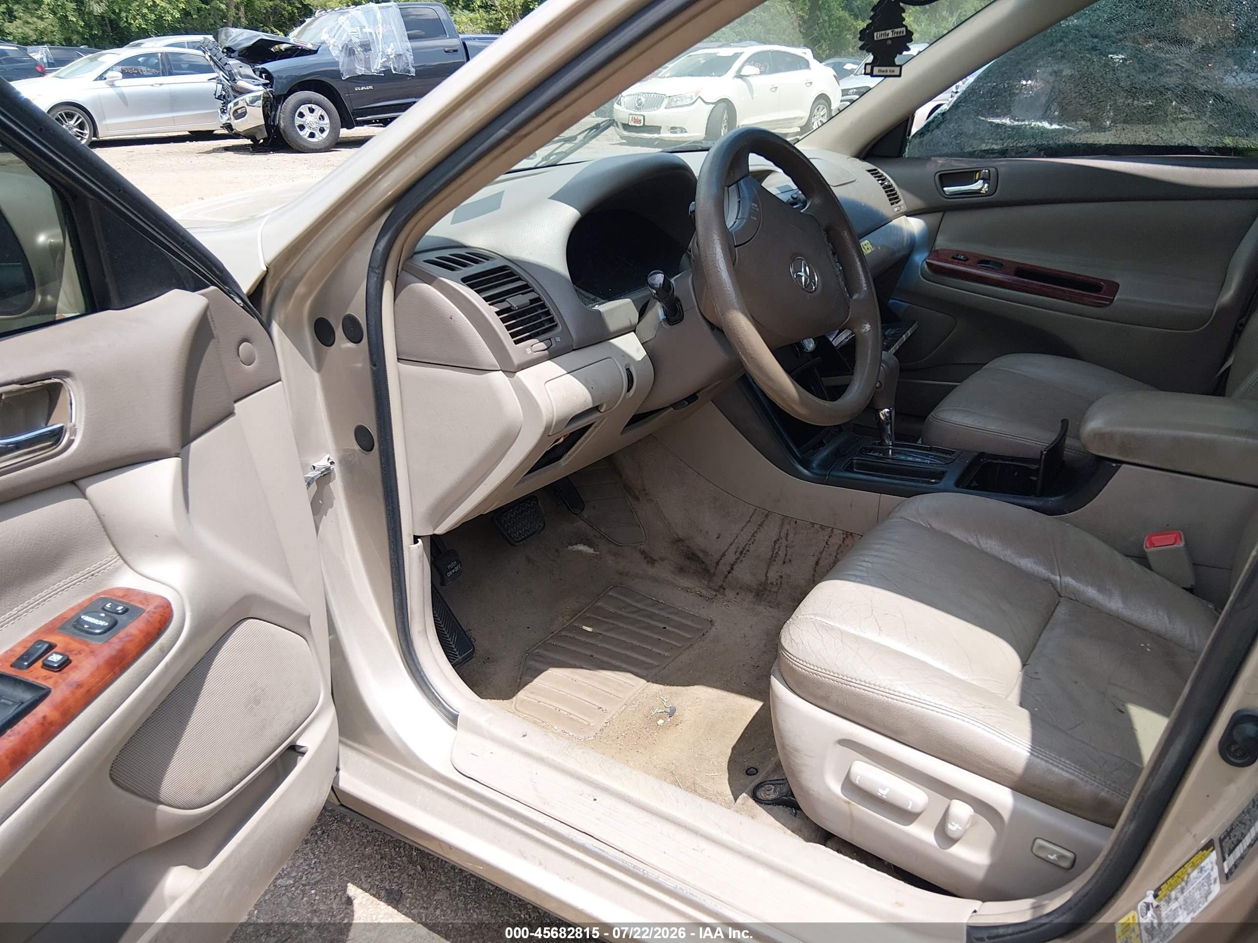2005 Toyota Camry Xle Tan vin: 4T1BE32K05U041492