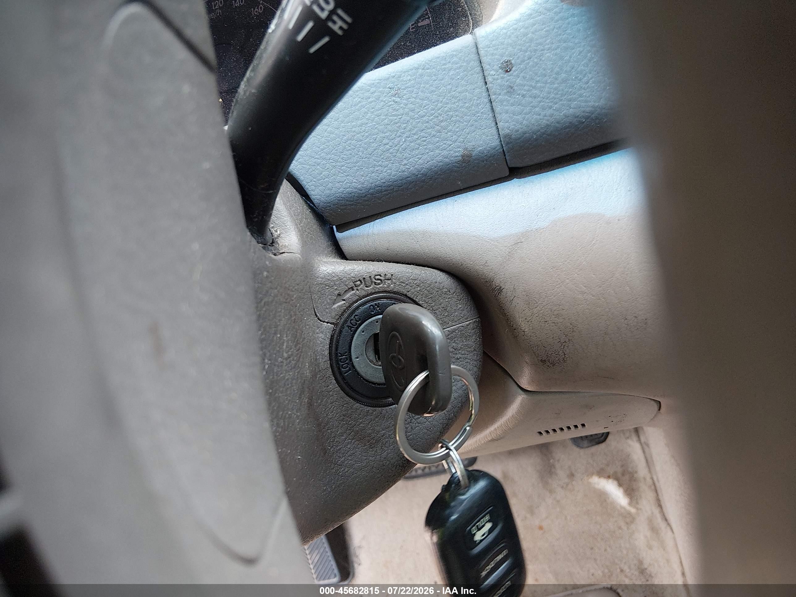2005 Toyota Camry Xle Tan vin: 4T1BE32K05U041492
