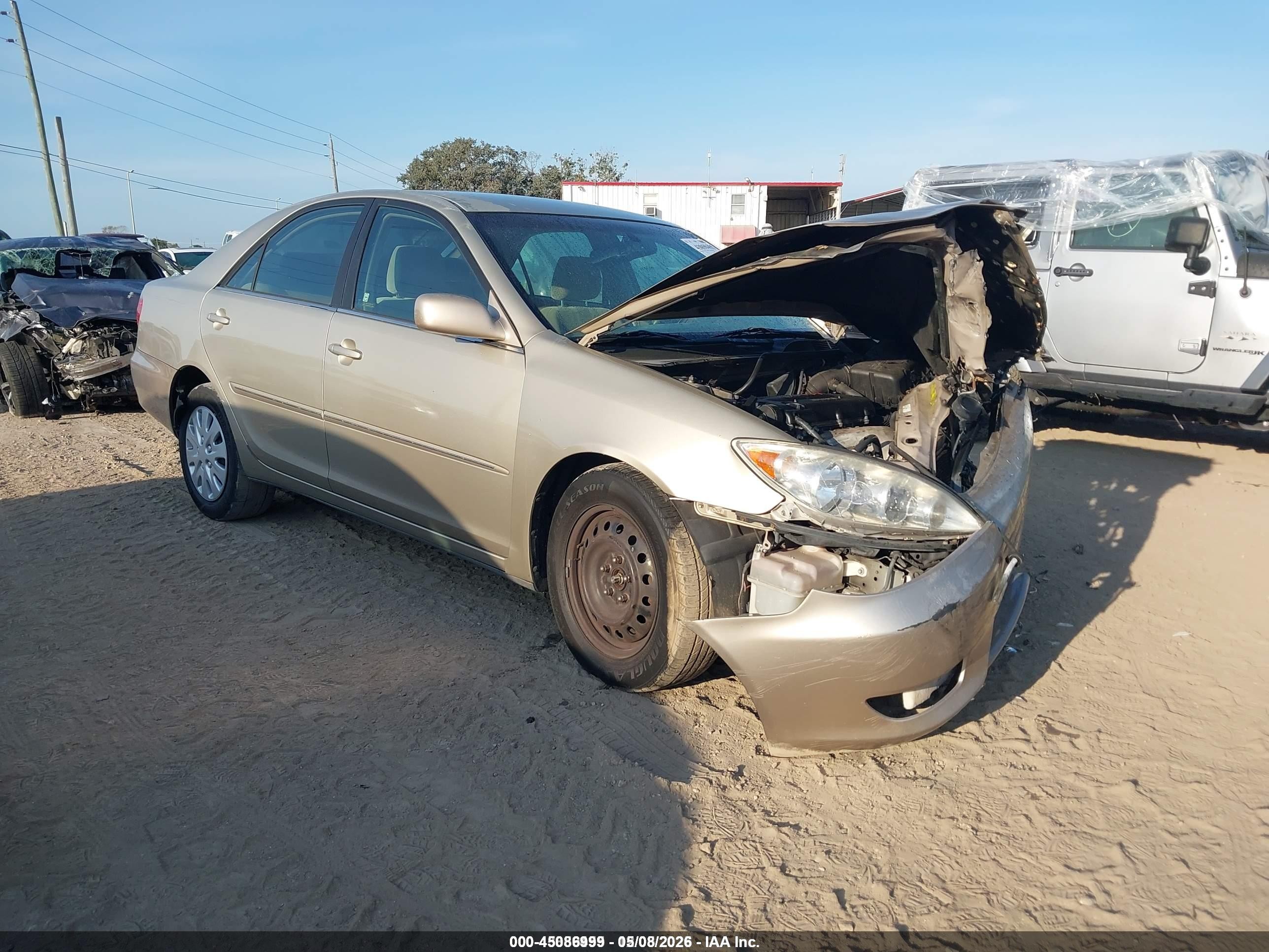2005 Toyota Camry Xle Gold vin: 4T1BE32K05U076694