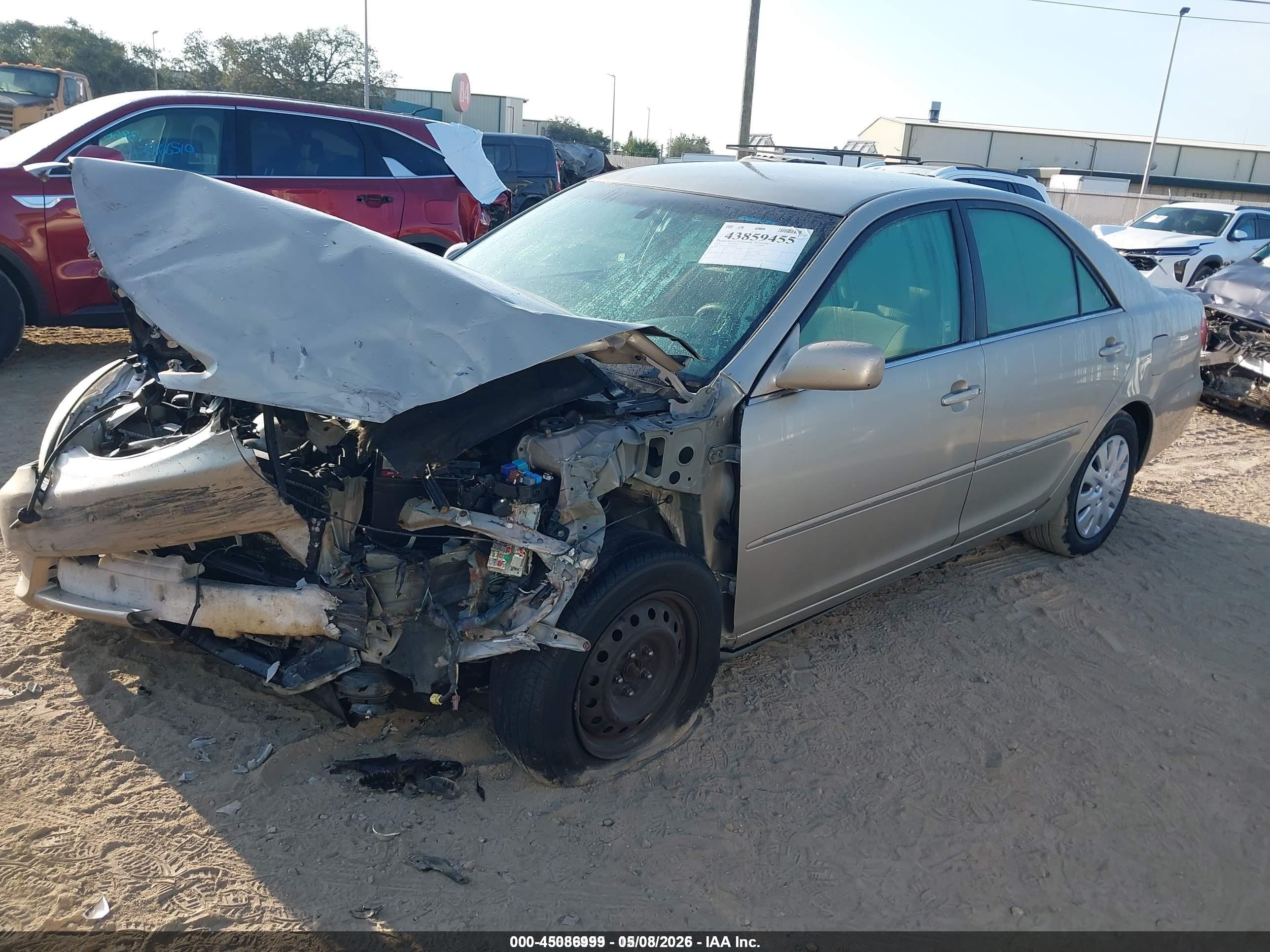 2005 Toyota Camry Xle Gold vin: 4T1BE32K05U076694