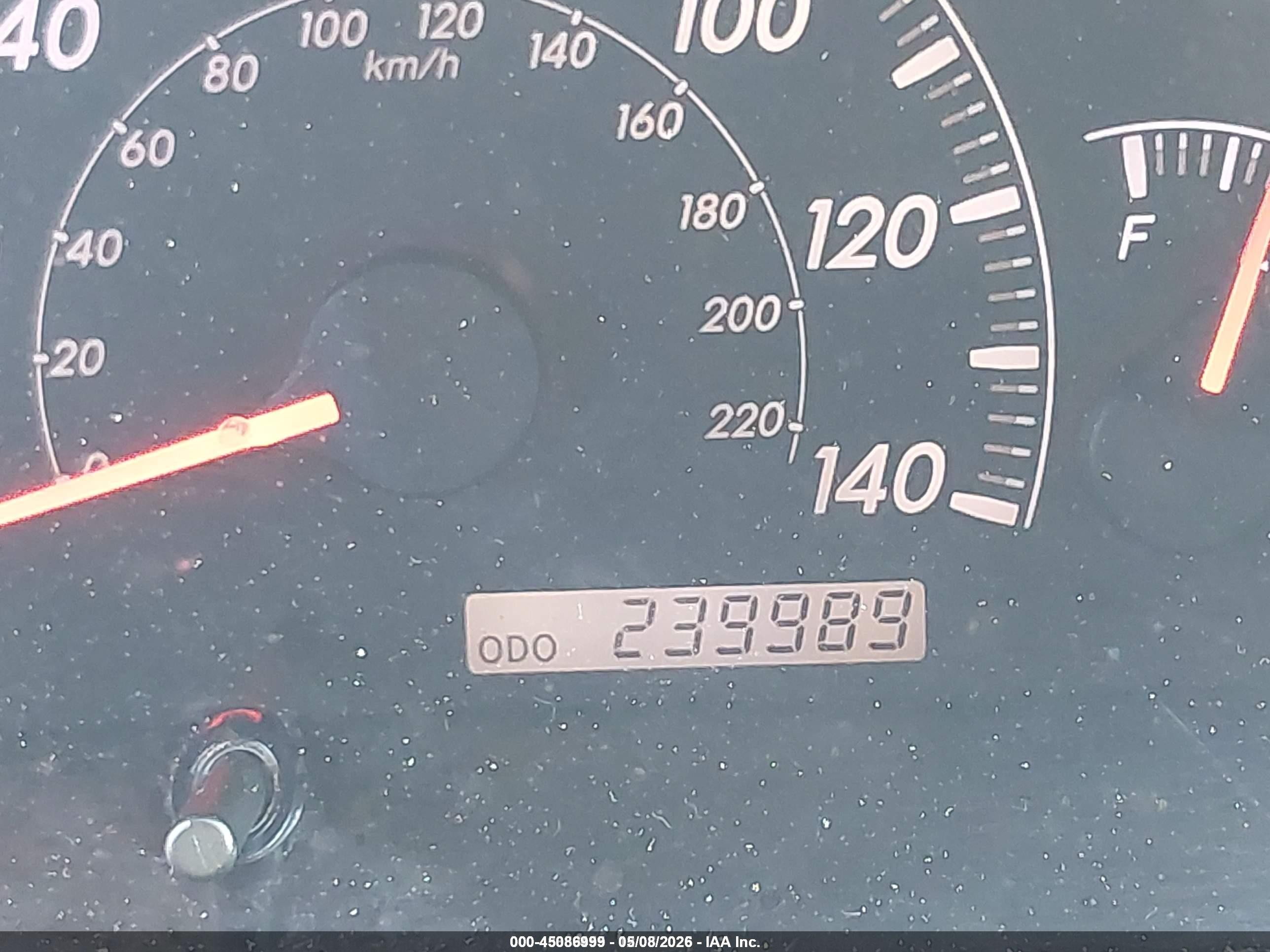 2005 Toyota Camry Xle Gold vin: 4T1BE32K05U076694