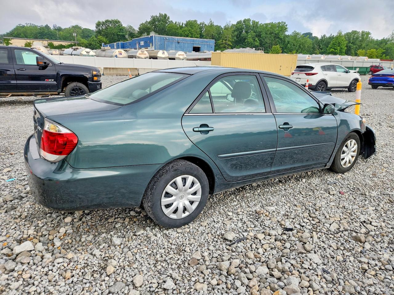 2005 Toyota Camry Le Green vin: 4T1BE32K05U397960