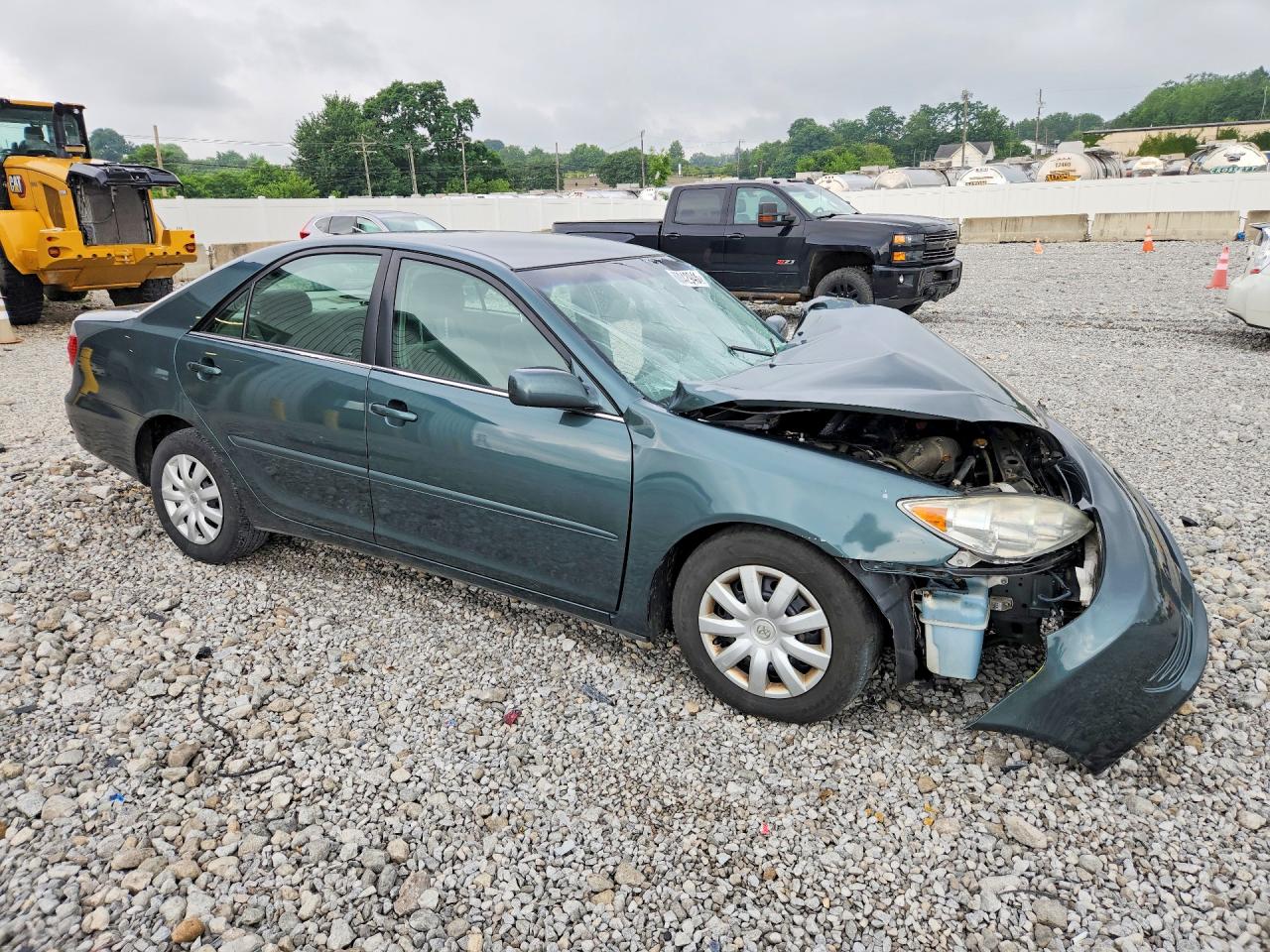 2005 Toyota Camry Le Green vin: 4T1BE32K05U397960