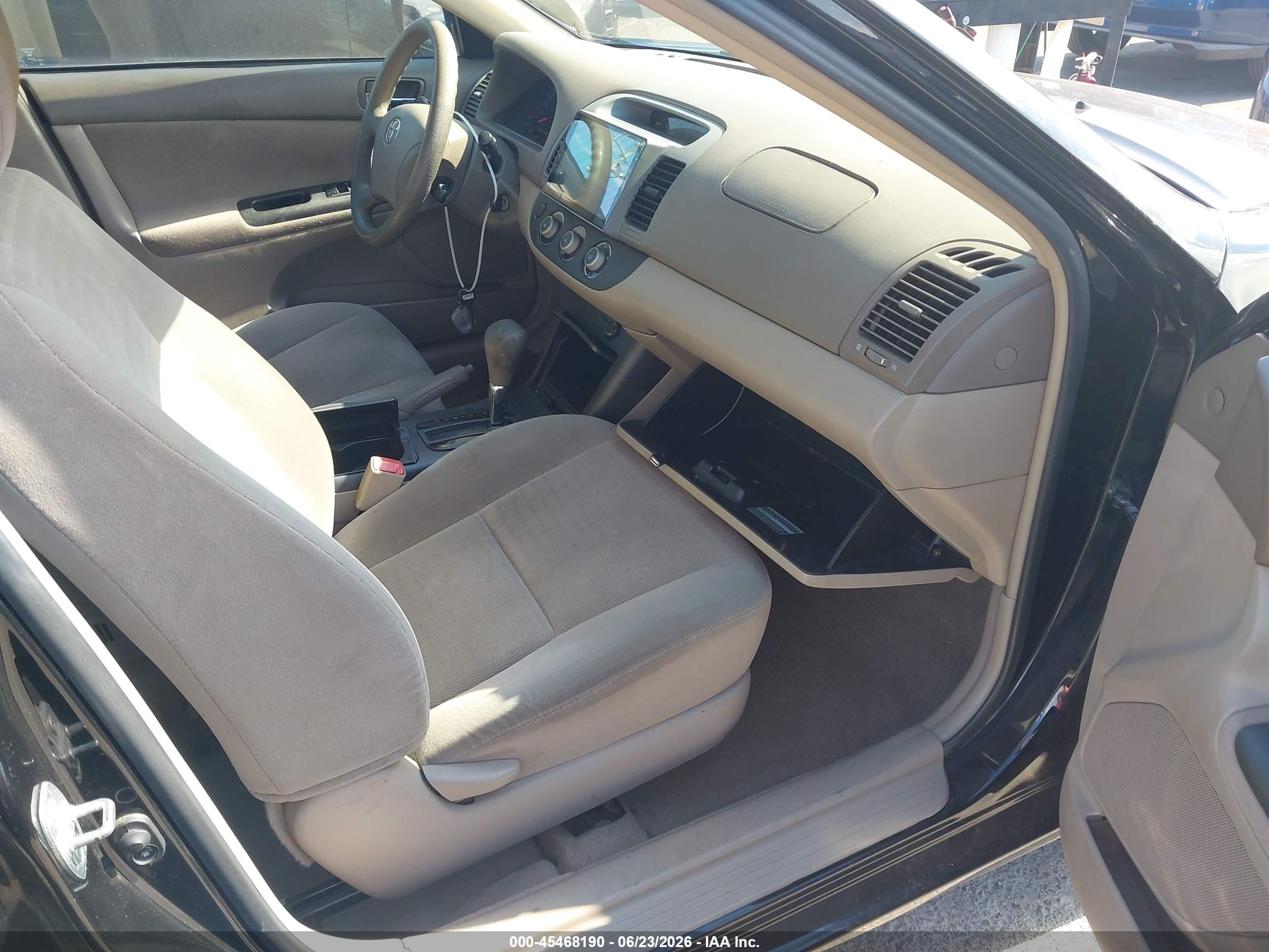 2005 Toyota Camry Le Black vin: 4T1BE32K05U409895