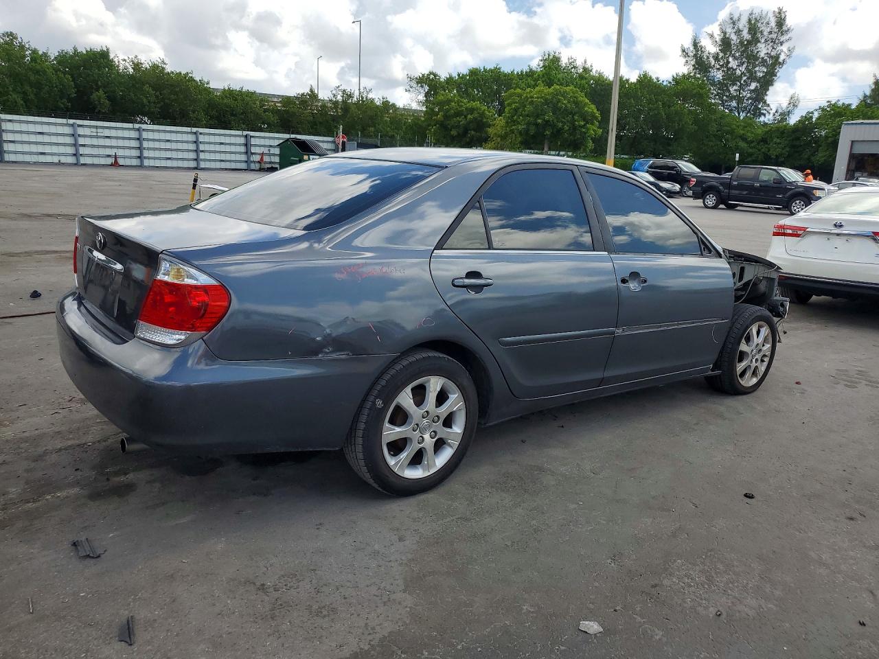 2005 Toyota Camry Standard Gray vin: 4T1BE32K05U503288