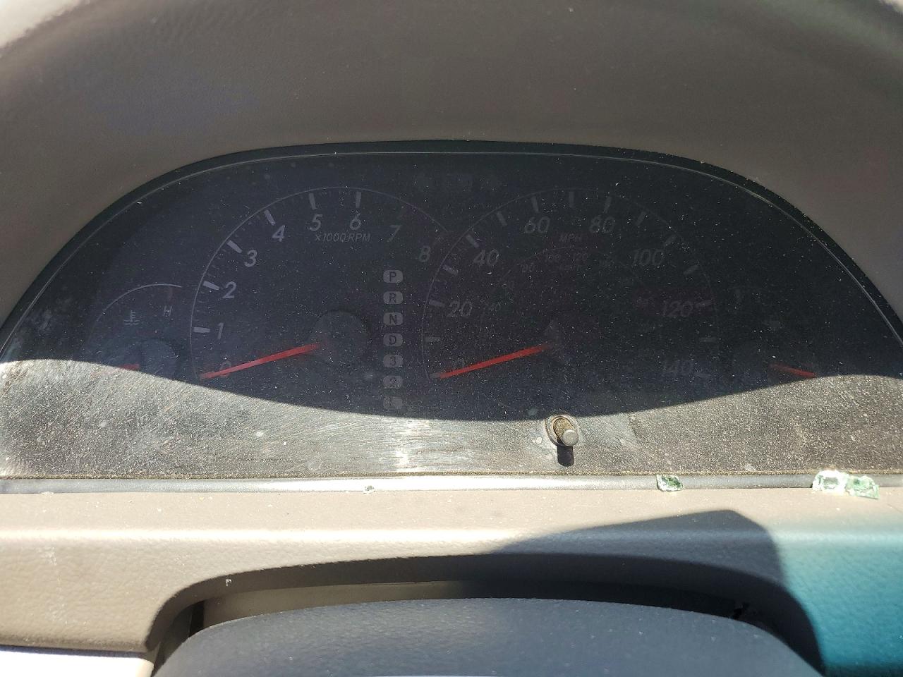 2005 Toyota Camry Le Silver vin: 4T1BE32K05U503369
