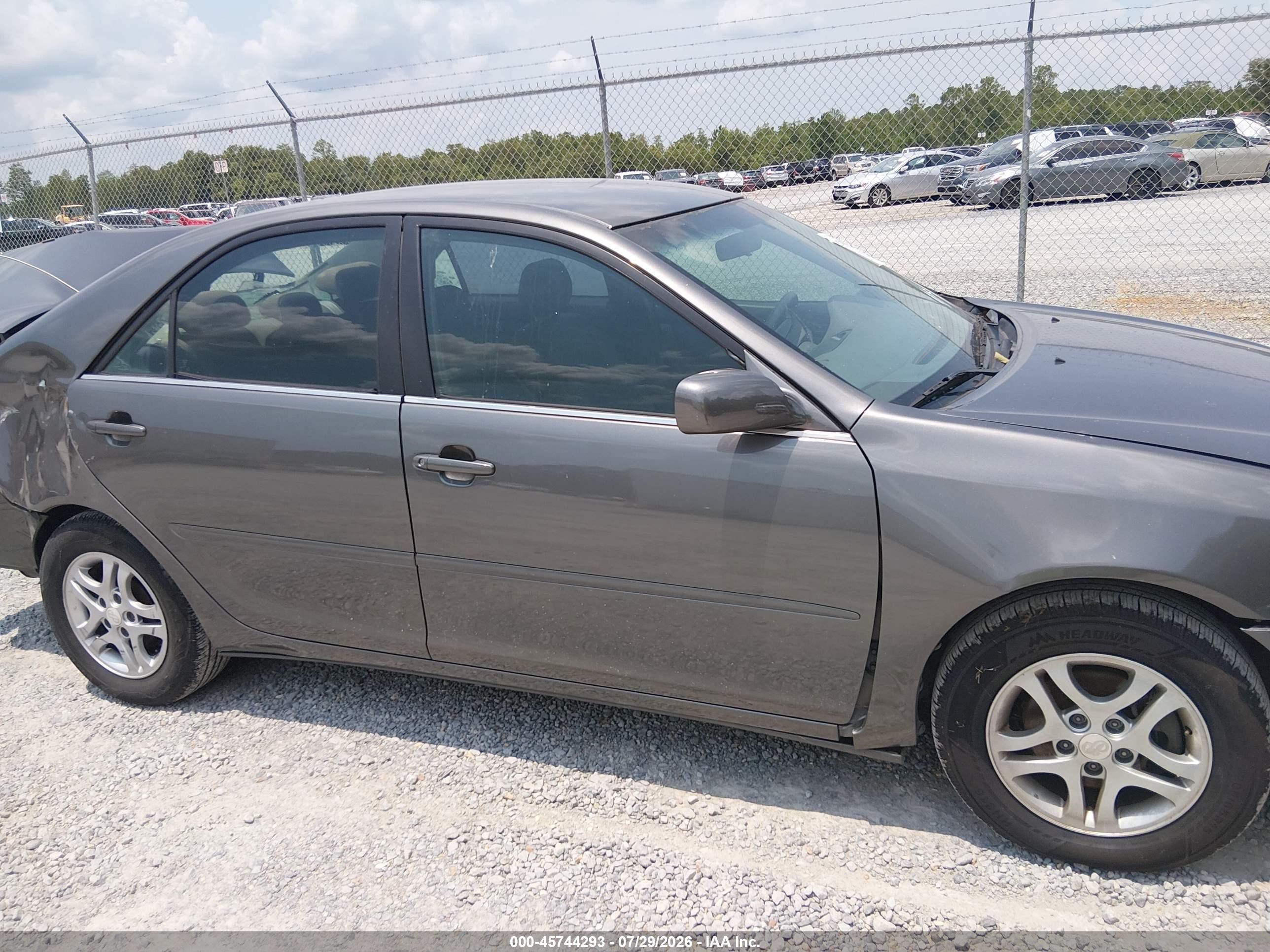 2005 Toyota Camry Std Tan vin: 4T1BE32K05U513707