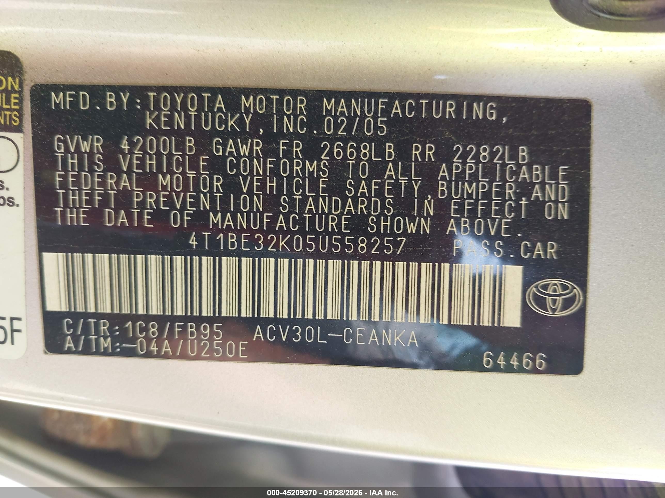 2005 Toyota Camry Le Silver vin: 4T1BE32K05U558257