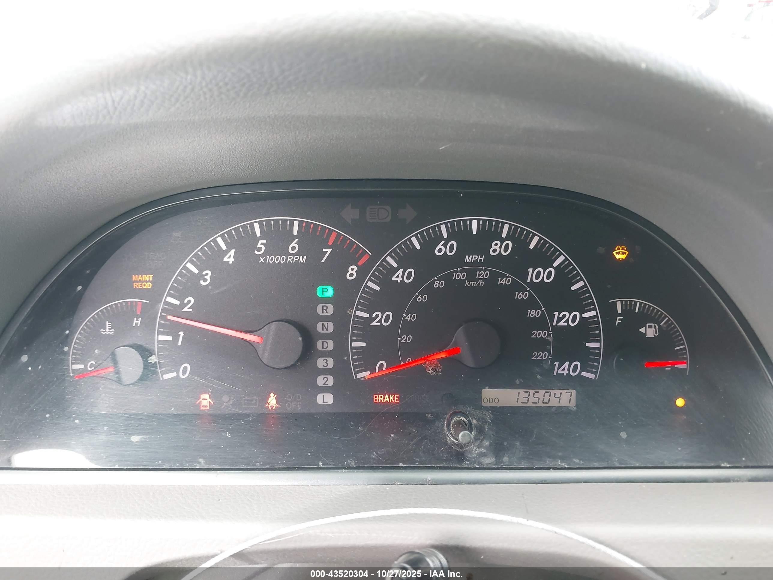 2005 Toyota Camry Le Silver vin: 4T1BE32K05U588505