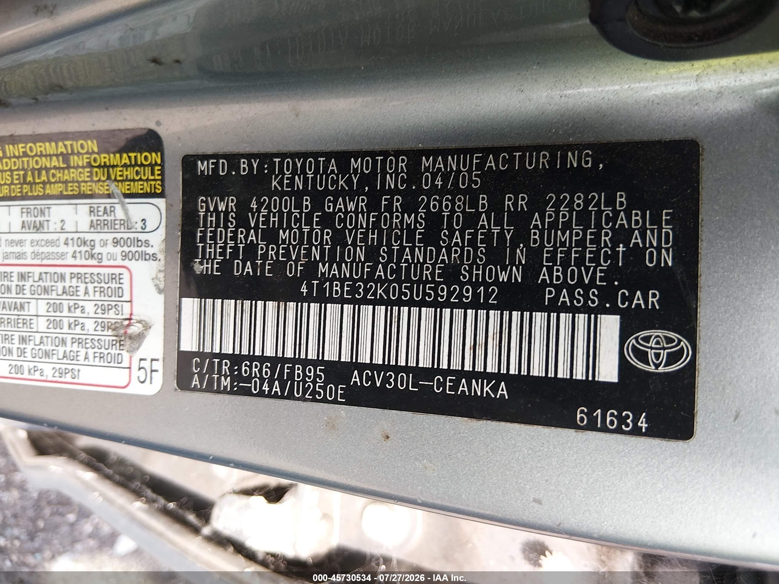 2005 Toyota Camry Le Silver vin: 4T1BE32K05U592912