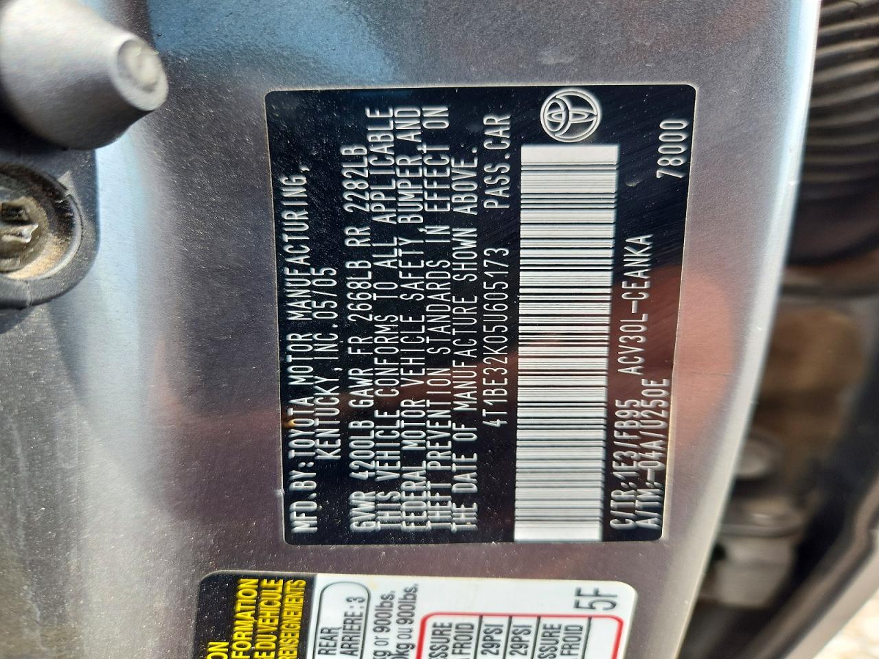 2005 Toyota Camry Le Gray vin: 4T1BE32K05U605173
