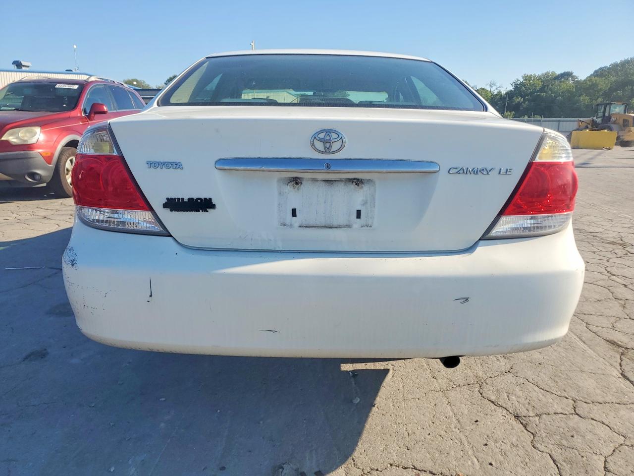 2005 Toyota Camry Le White vin: 4T1BE32K05U637007