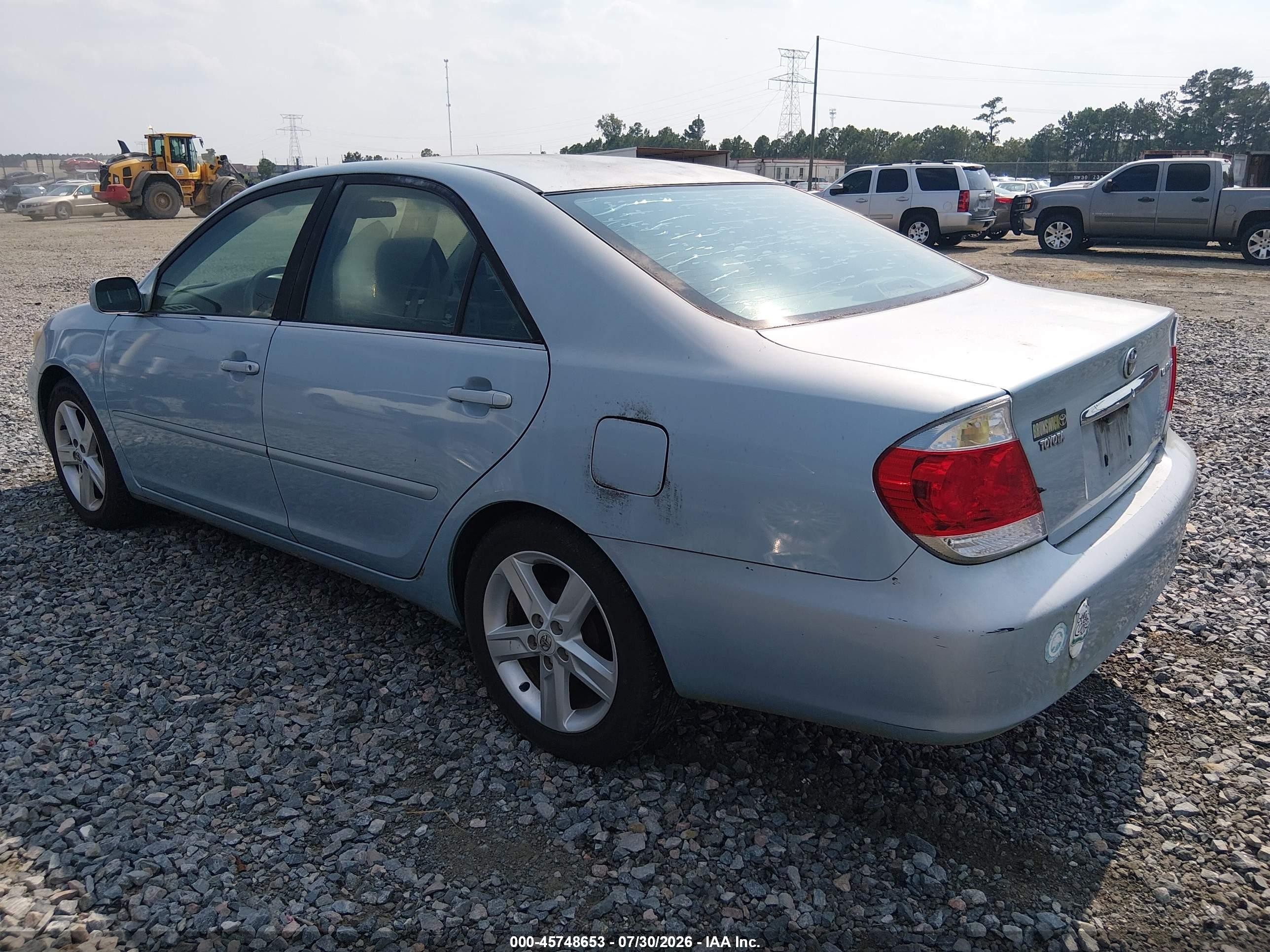 2005 Toyota Camry Le Синий vin: 4T1BE32K05U951921