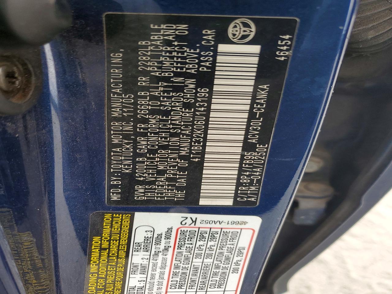 2006 Toyota Camry Le Blue vin: 4T1BE32K06U143196