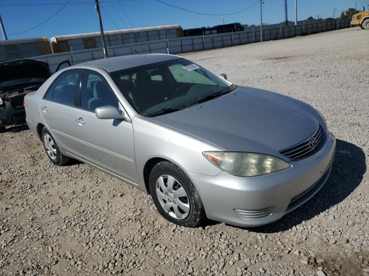 2006 Toyota Camry Le Silver vin: 4T1BE32K06U165182