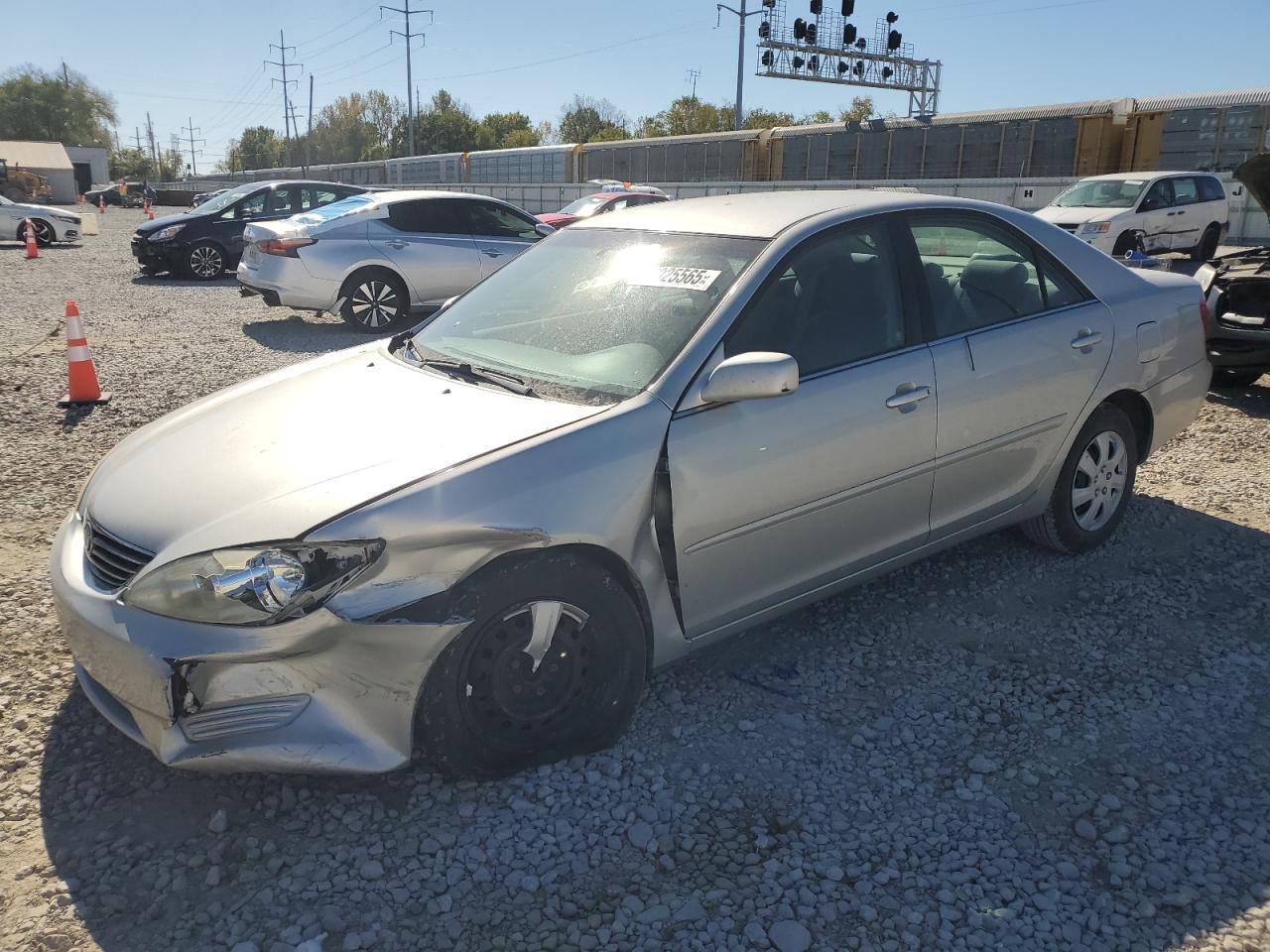 2006 Toyota Camry Le Silver vin: 4T1BE32K06U165182