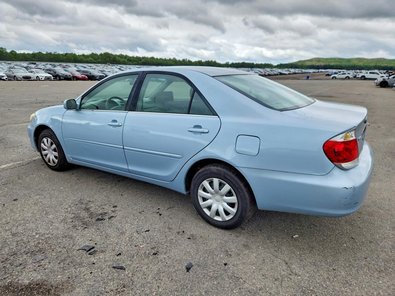 2006 Toyota Camry Le Blue vin: 4T1BE32K06U643083