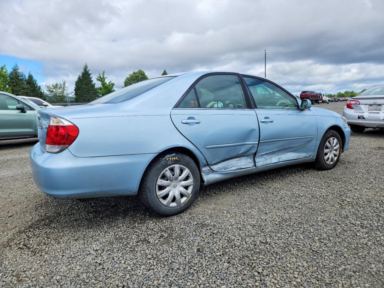 2006 Toyota Camry Le Turquoise vin: 4T1BE32K06U670218