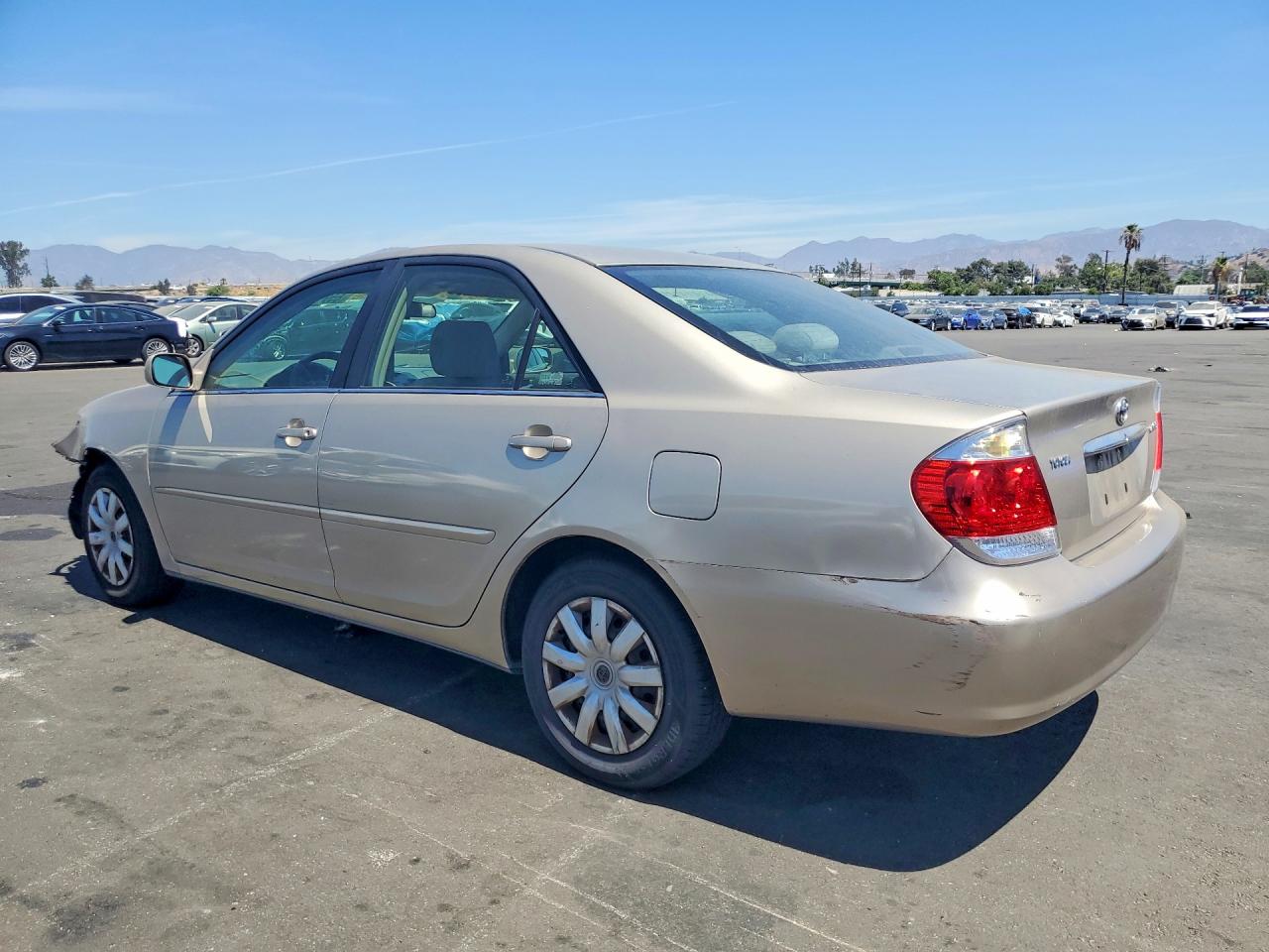 2006 Toyota Camry Le Желто-коричневый vin: 4T1BE32K06U674804