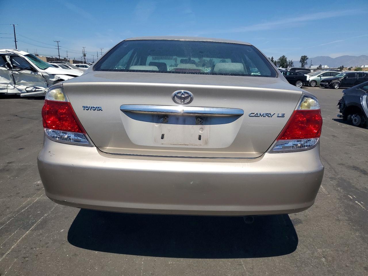 2006 Toyota Camry Le Желто-коричневый vin: 4T1BE32K06U674804
