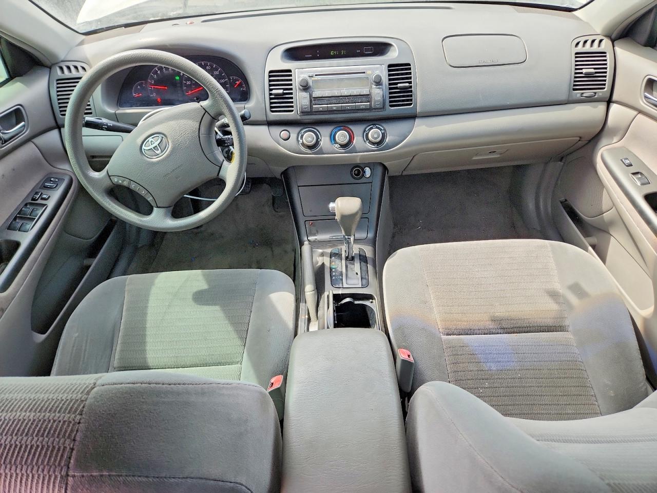 2006 Toyota Camry Le White vin: 4T1BE32K06U718638