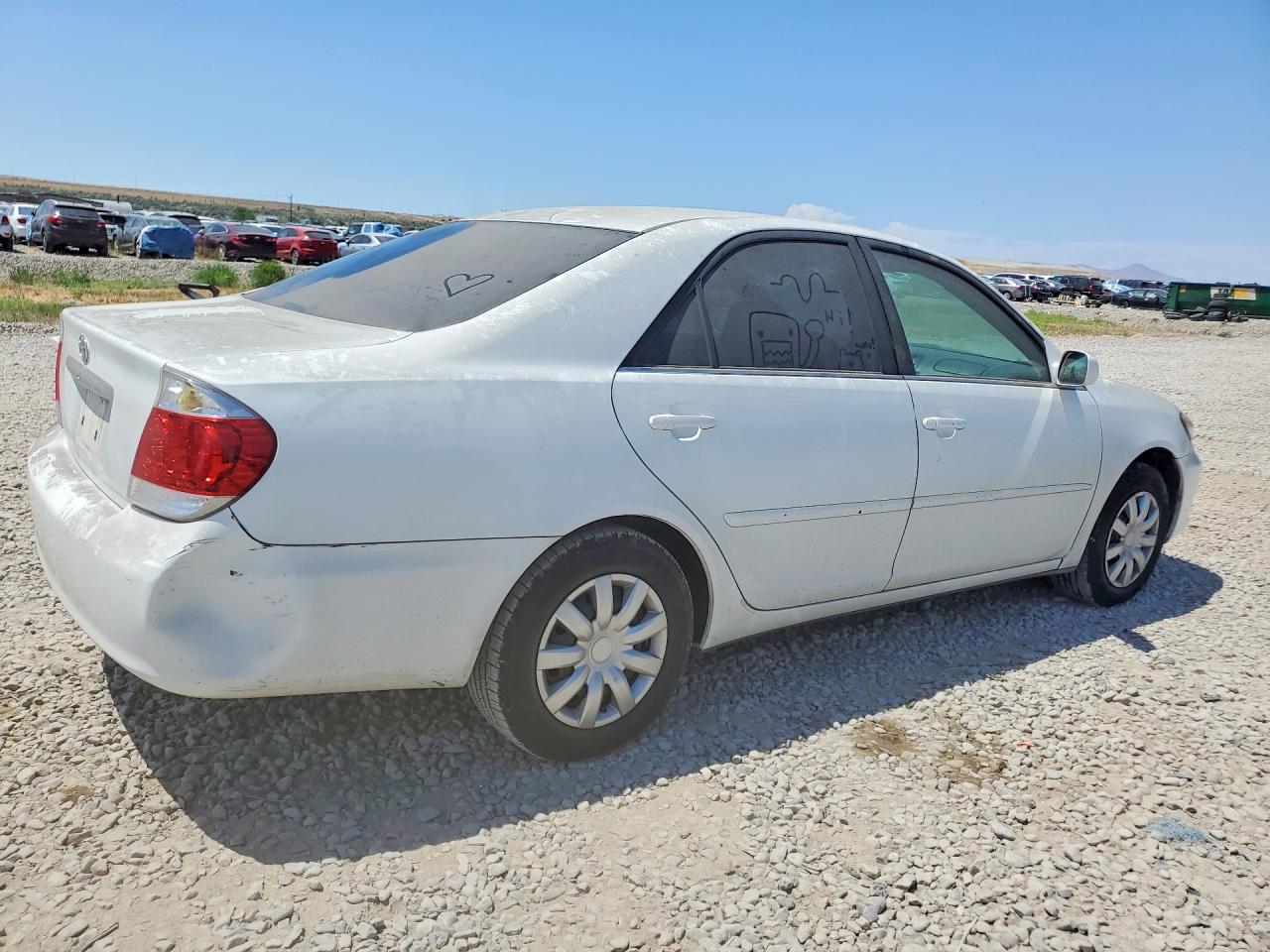2006 Toyota Camry Le White vin: 4T1BE32K06U736069