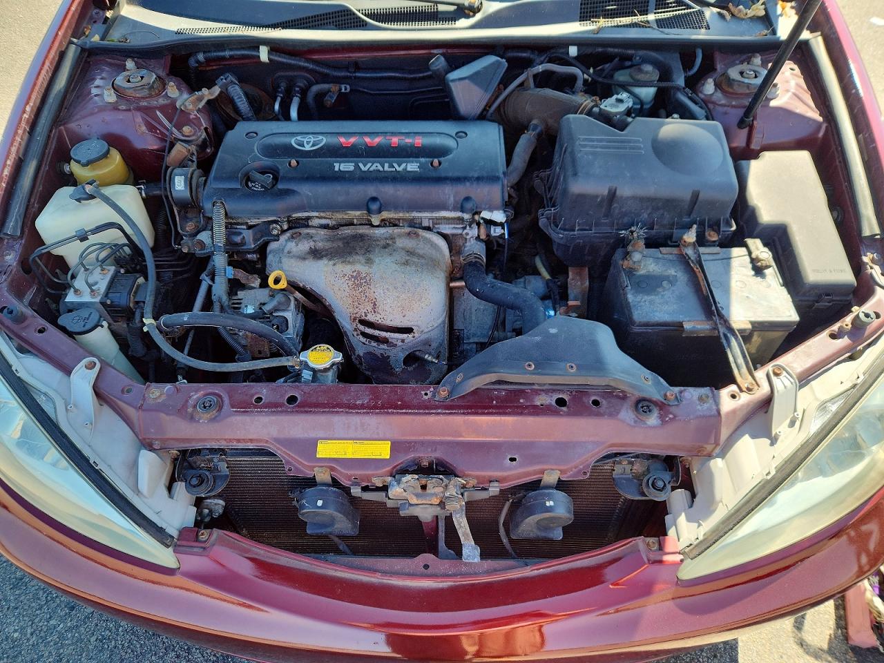 2002 Toyota Camry Le Maroon vin: 4T1BE32K12U032201