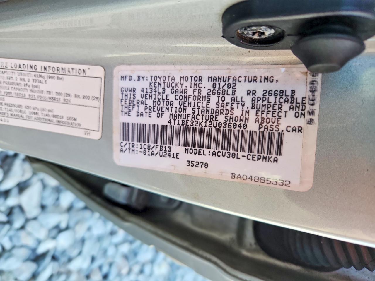 2002 Toyota Camry Le Silver vin: 4T1BE32K12U036040