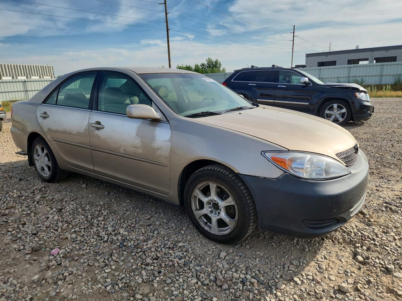 2002 Toyota Camry Le Tan vin: 4T1BE32K12U072343