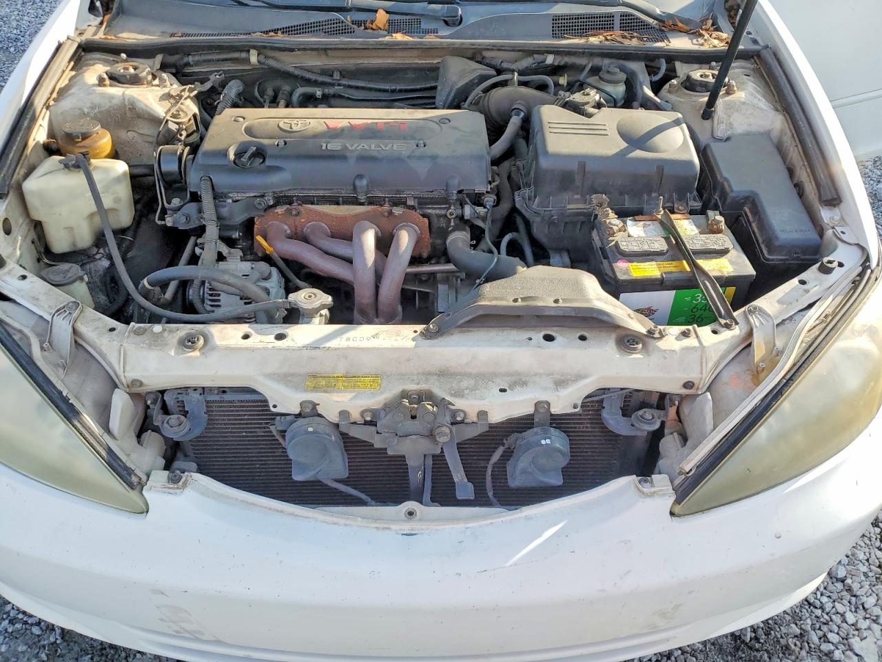 2002 Toyota Camry Le White vin: 4T1BE32K12U506549