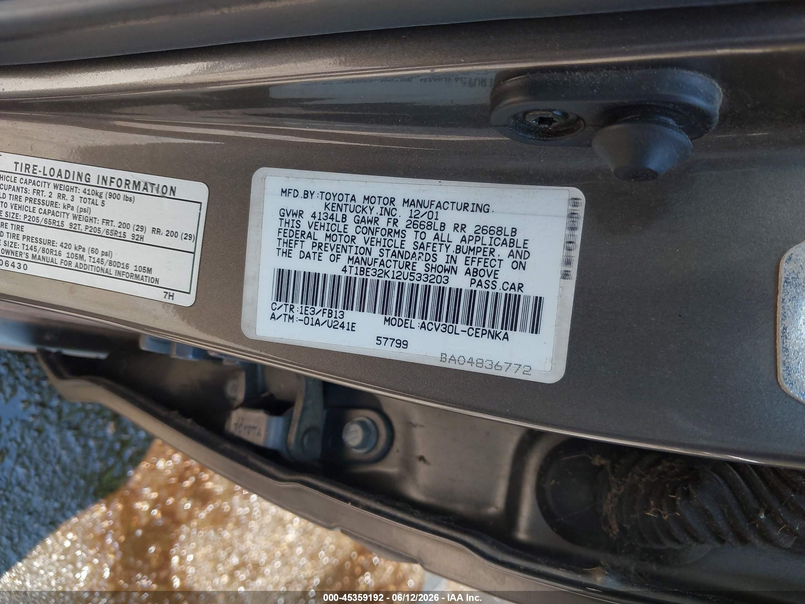 2002 Toyota Camry Le Gray vin: 4T1BE32K12U533203