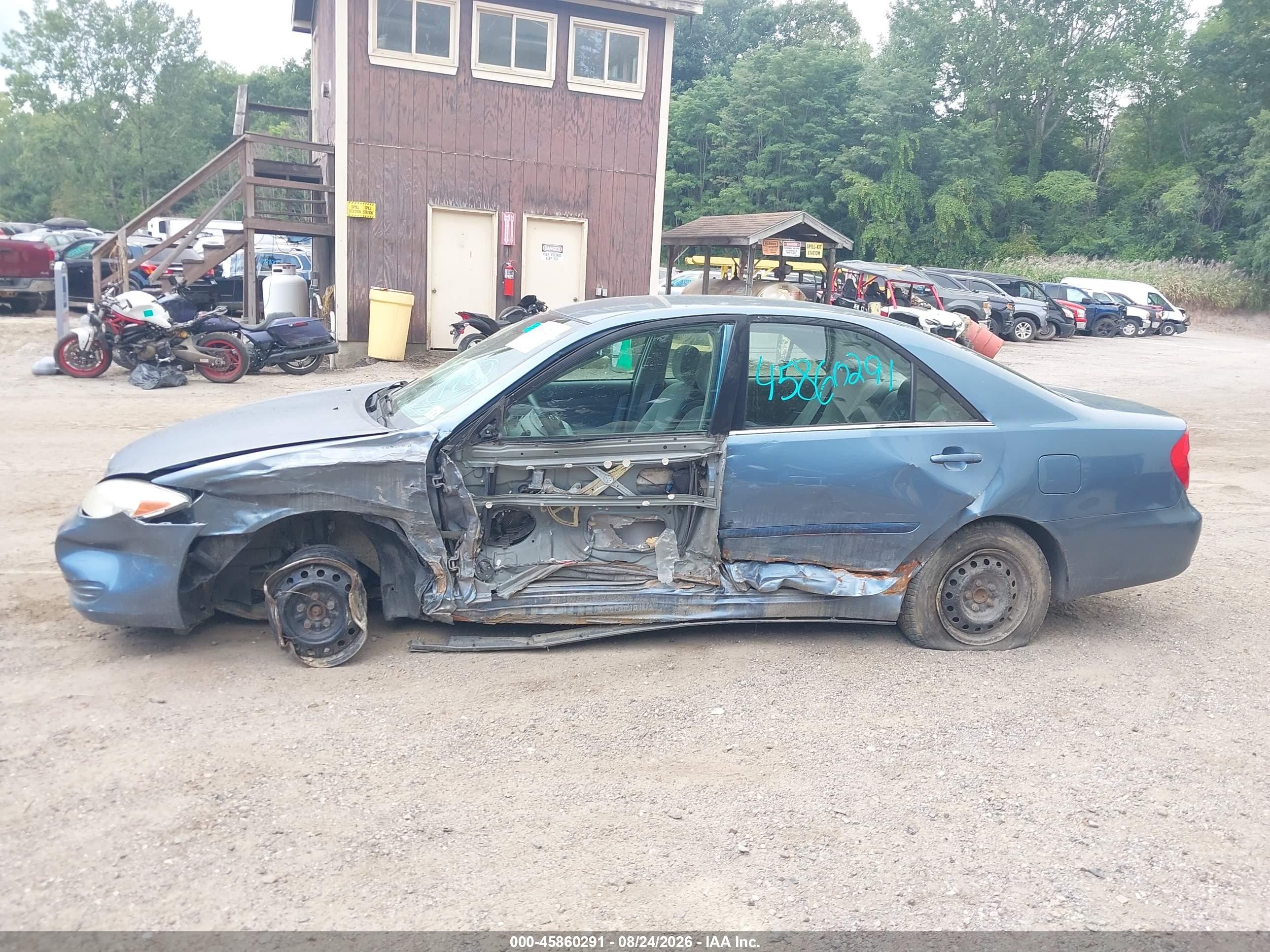 2002 Toyota Camry Le Light Blue vin: 4T1BE32K12U542256