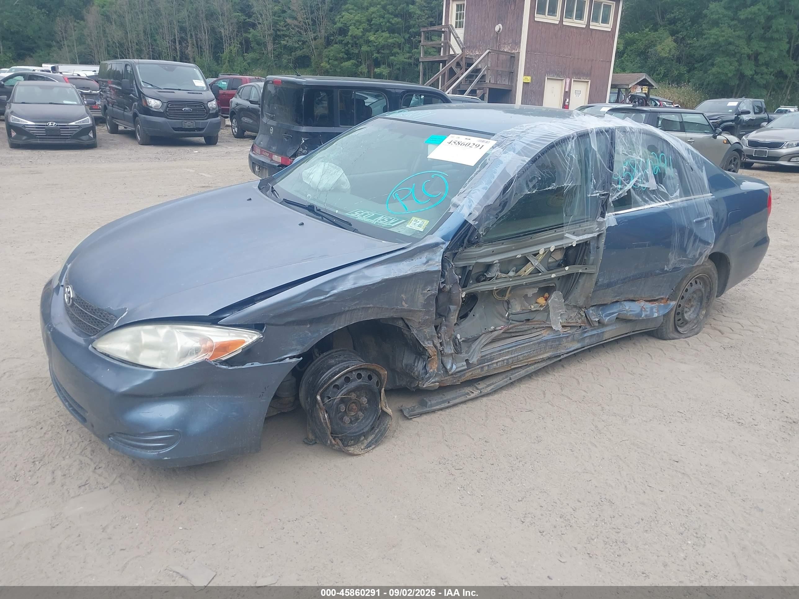 2002 Toyota Camry Le Light Blue vin: 4T1BE32K12U542256