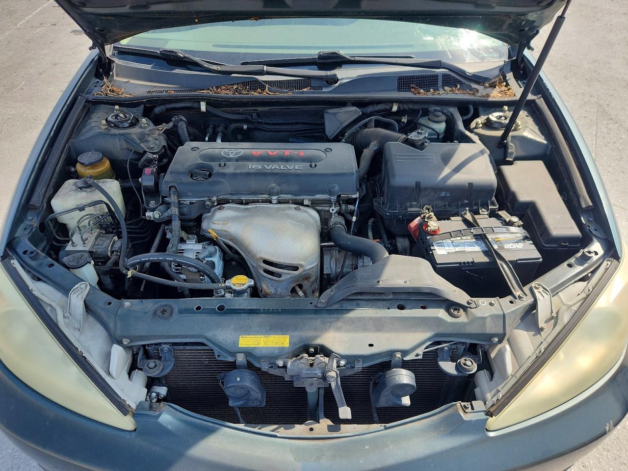 2002 Toyota Camry Le Green vin: 4T1BE32K12U598309