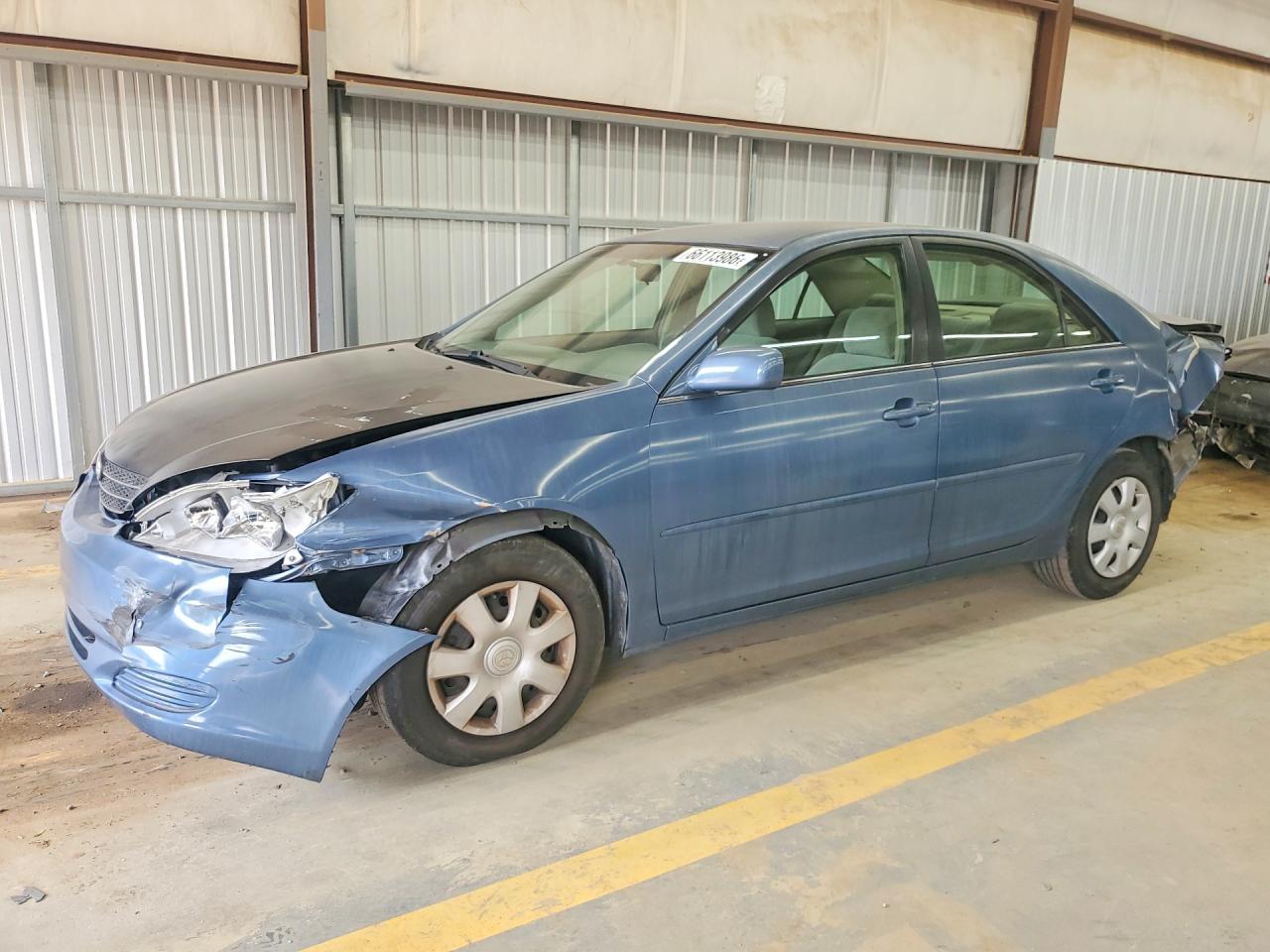 2002 Toyota Camry Le Blue vin: 4T1BE32K12U598682