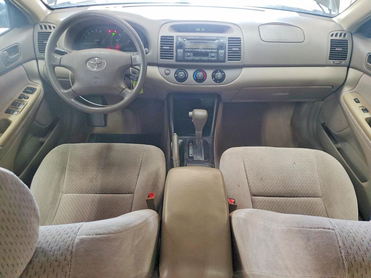 2002 Toyota Camry Le Blue vin: 4T1BE32K12U598682