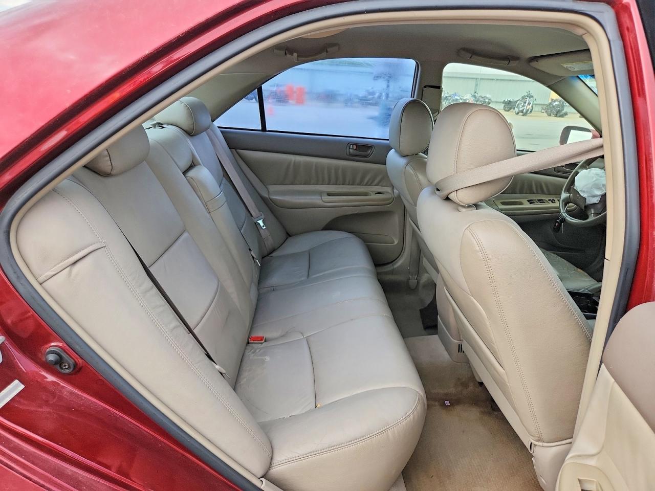 2003 Toyota Camry Le Burgundy vin: 4T1BE32K13U143963