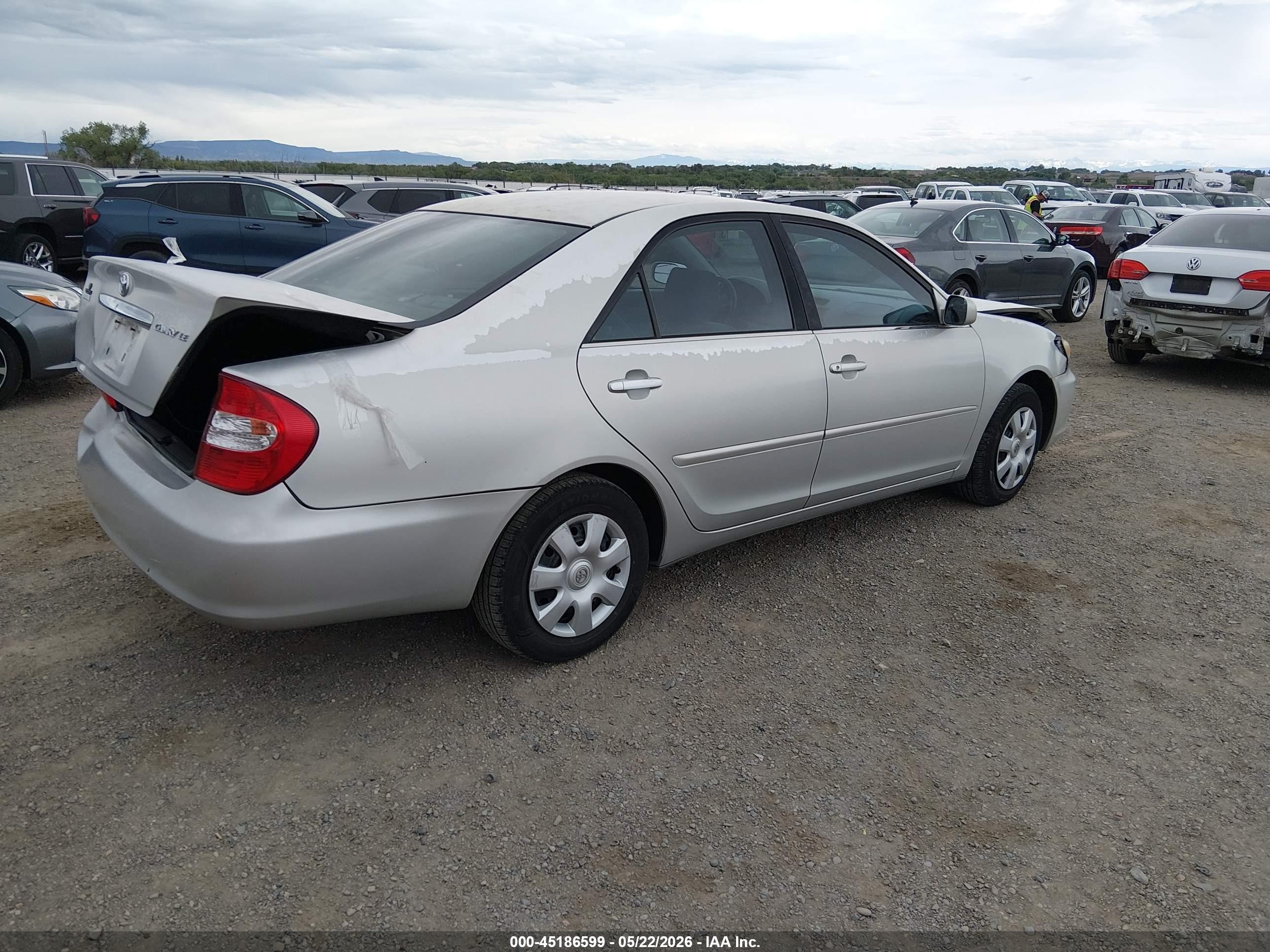 2003 Toyota Camry Le Silver vin: 4T1BE32K13U178759