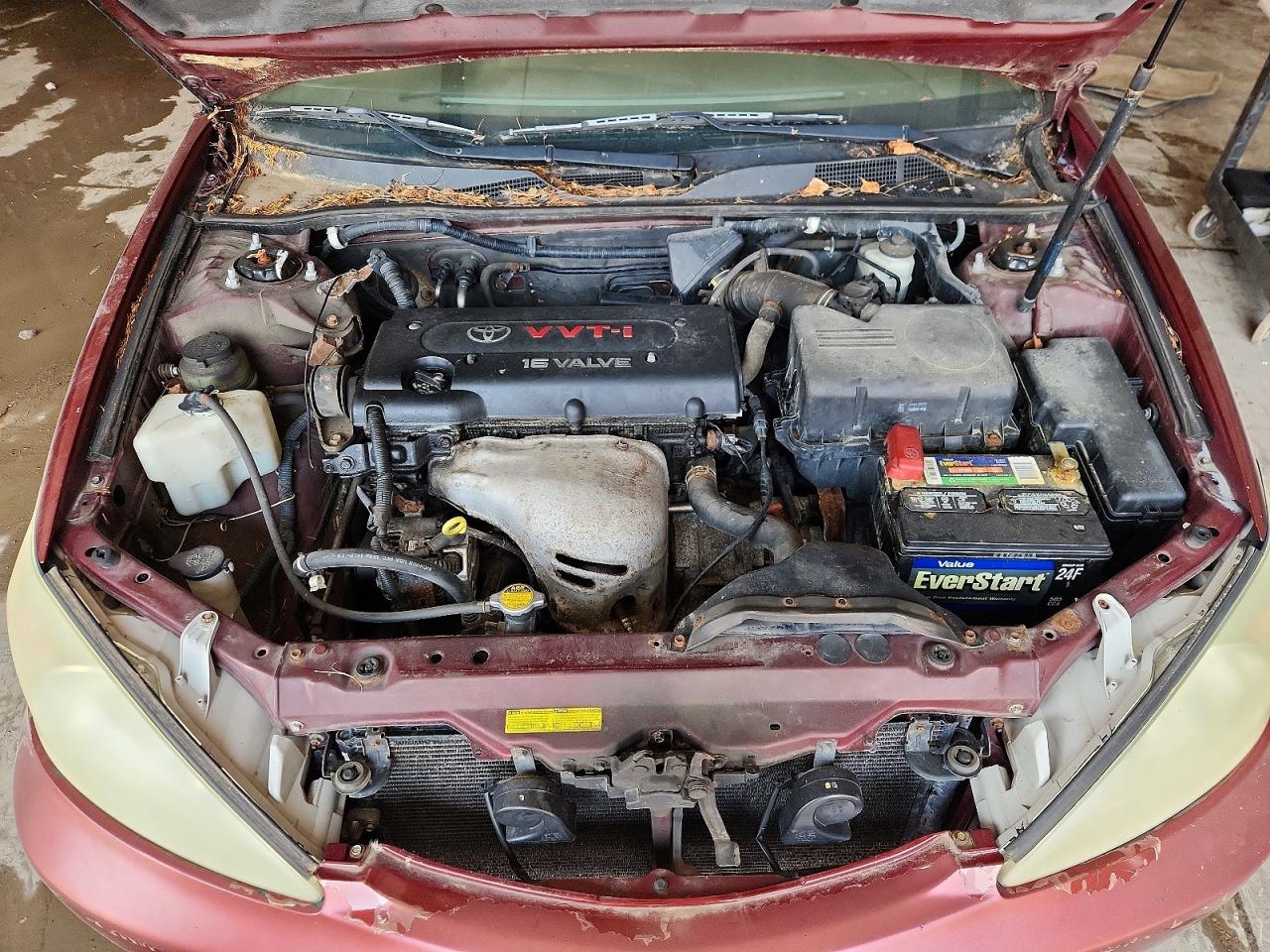 2003 Toyota Camry Le Burgundy vin: 4T1BE32K13U229631